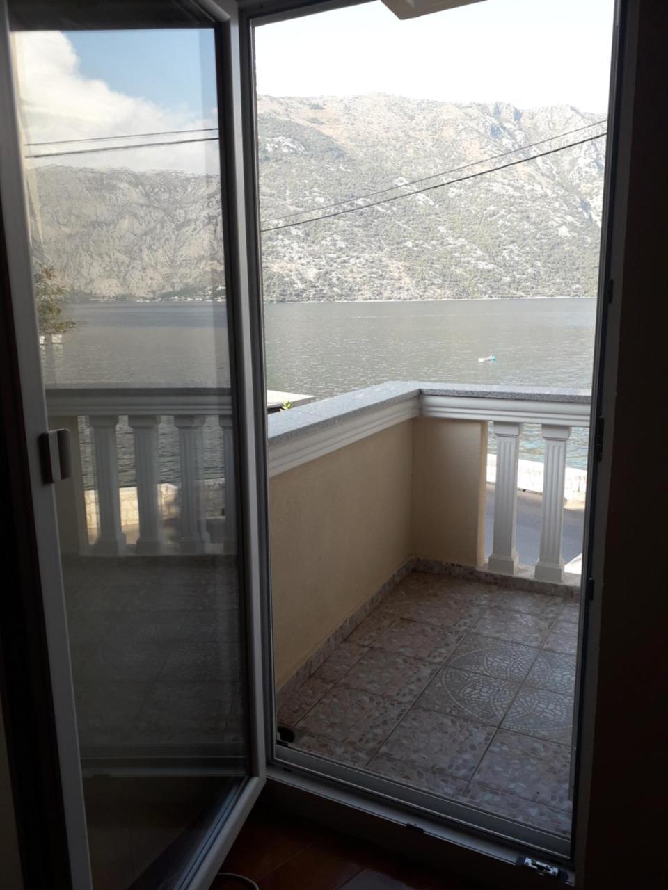 Apartmants Alexander Appartamento Cattaro Esterno foto
